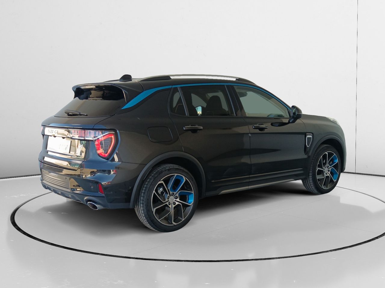 Lynk & Co 01 1.5 PHEV 192 kW (261 CV) - foto 2