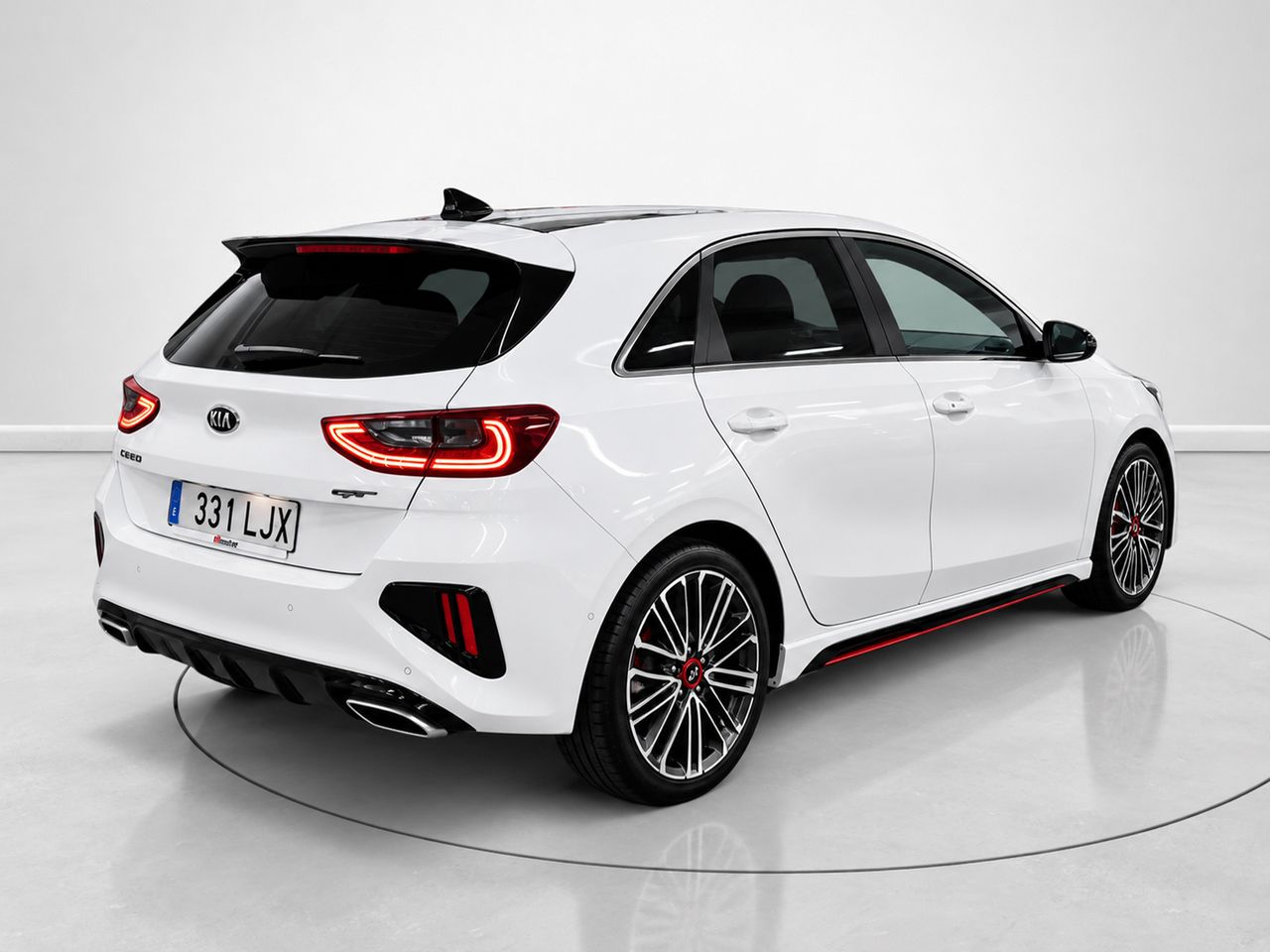Kia Ceed 1.6 T-GDi GT 150 kW (204 CV) - foto 3