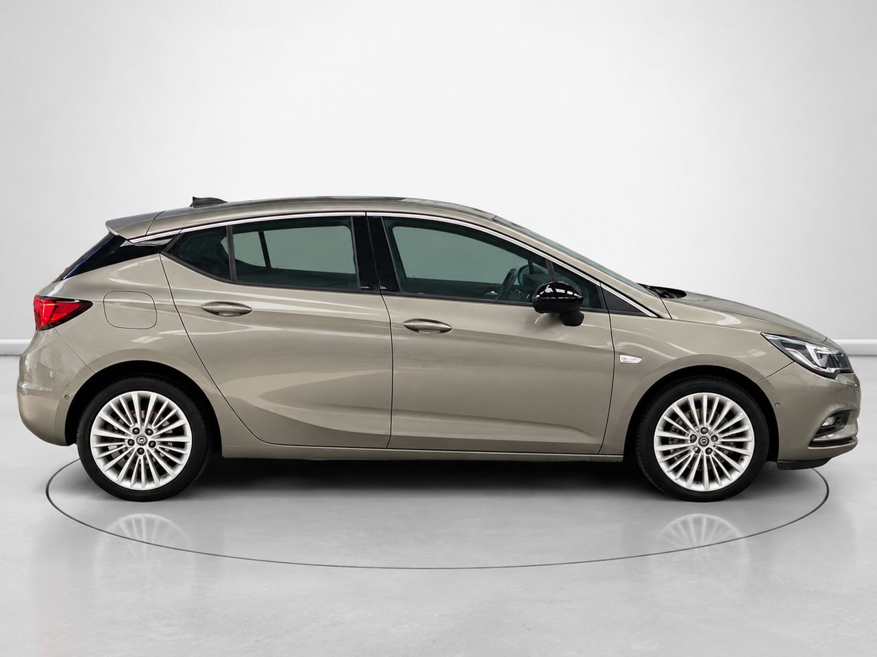 Opel Astra 1.6 CDTi Excellence 81 kW (110 CV) - foto 2