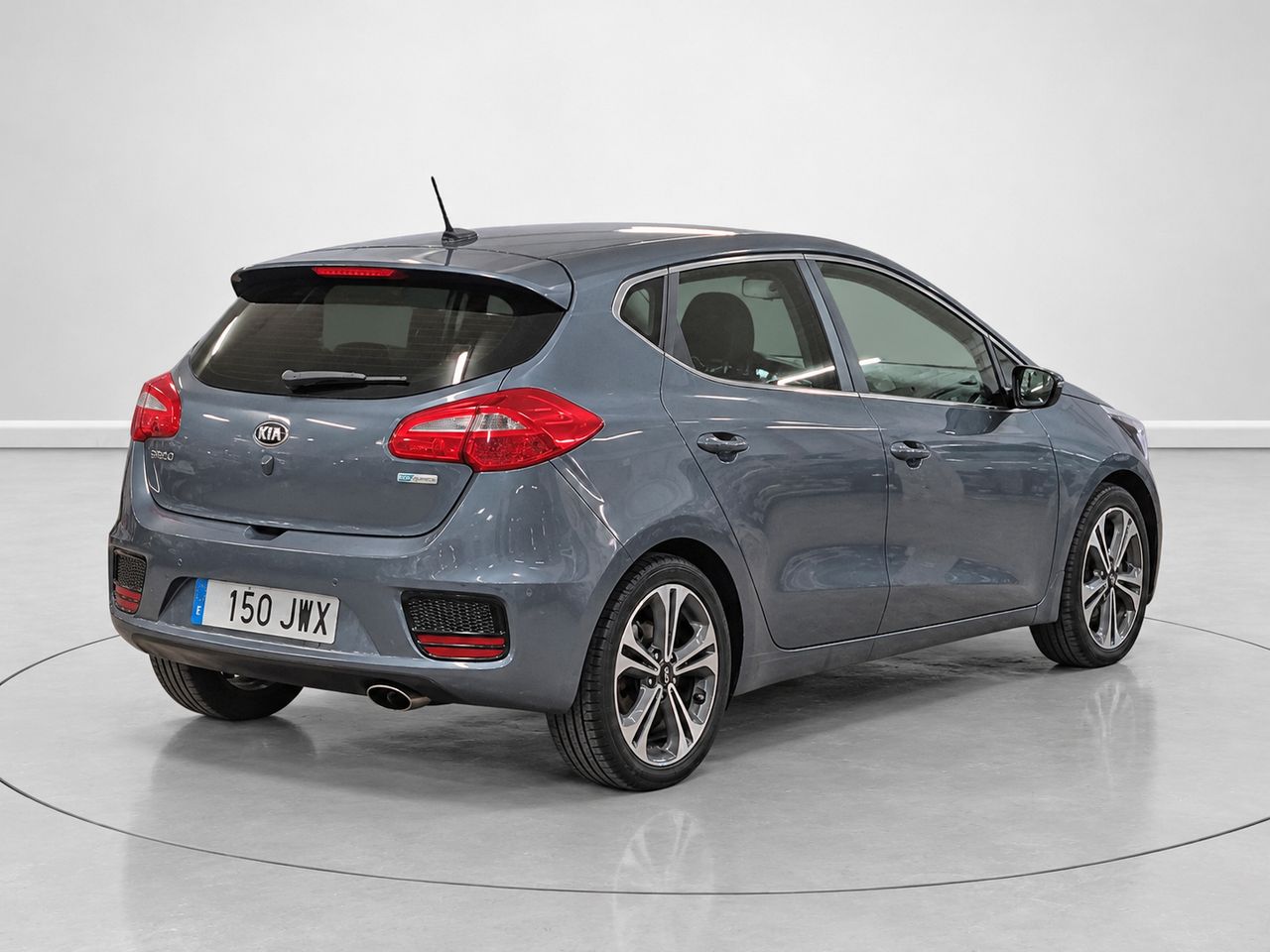 Kia Ceed 1.6 CRDi VGT x-Tech16 Eco-Dynamics 100 kW (136 CV) - foto 3
