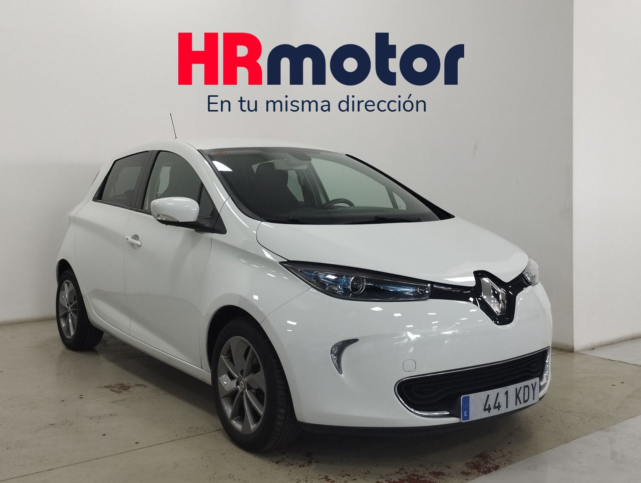 Plaza de aparcamiento en alquiler masnou  - renault zoe 2017 /