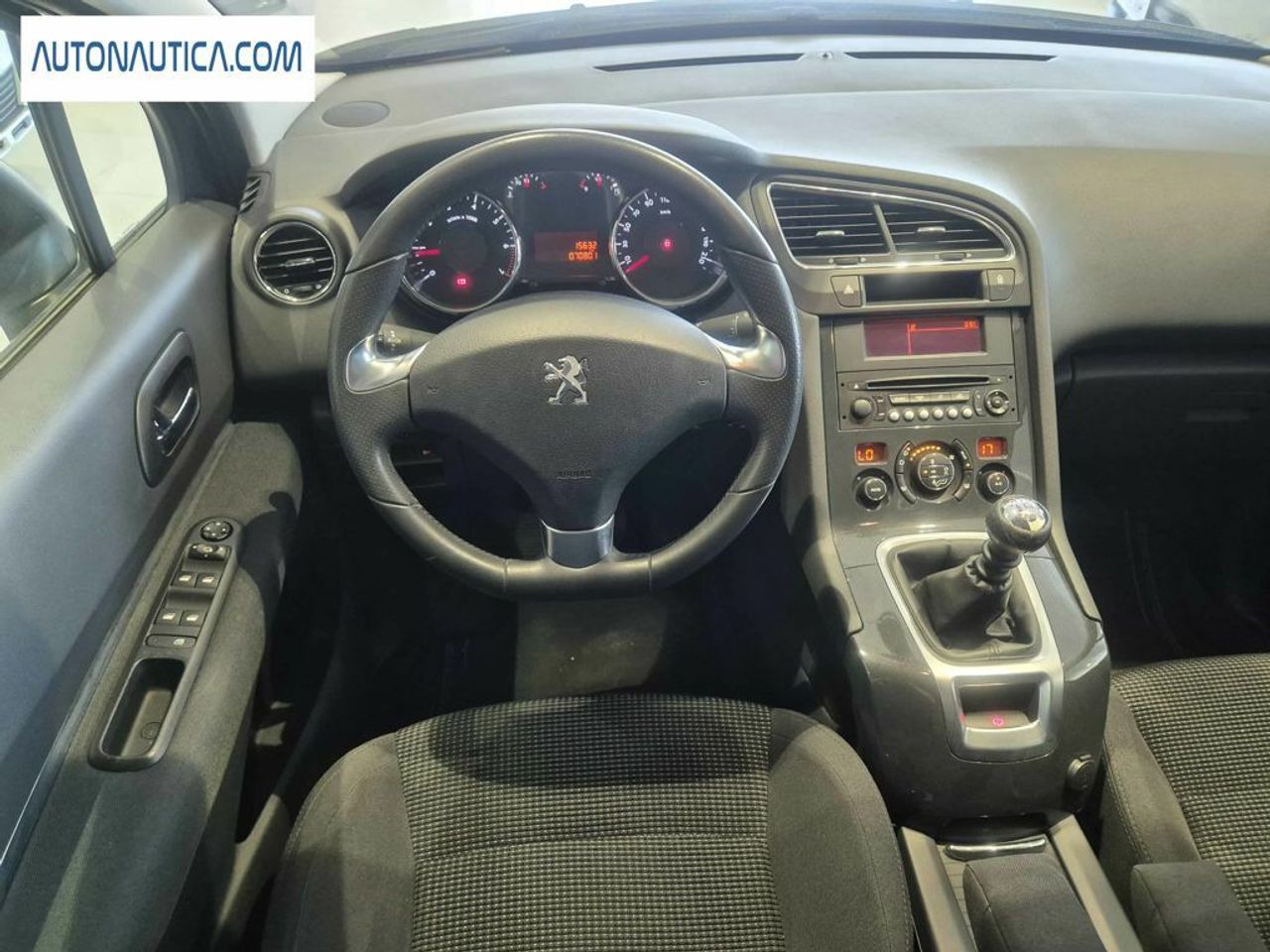 peugeot 5008 2016 / foto grande (2)