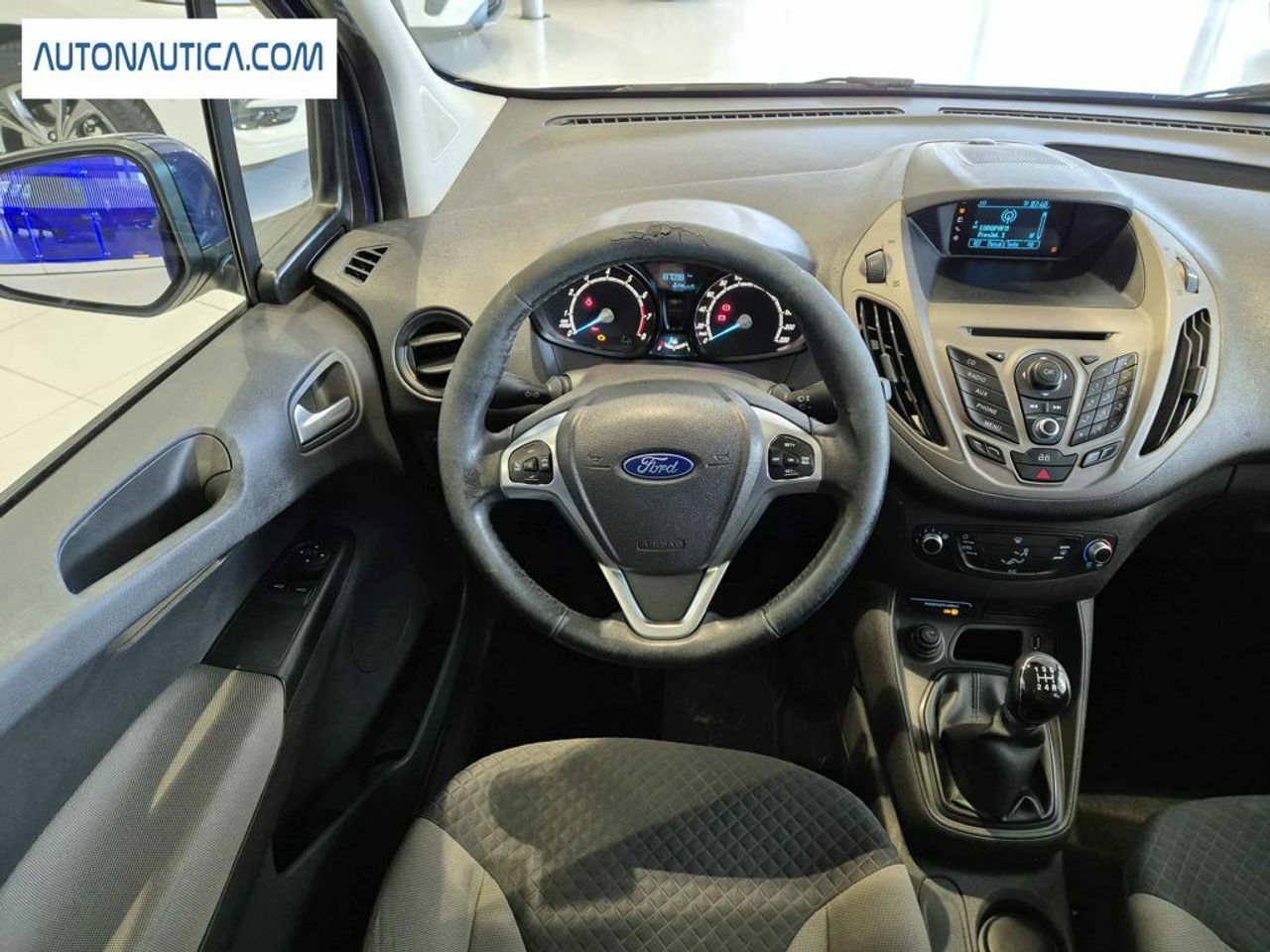 ford tourneo courier 2016 / foto grande (2)
