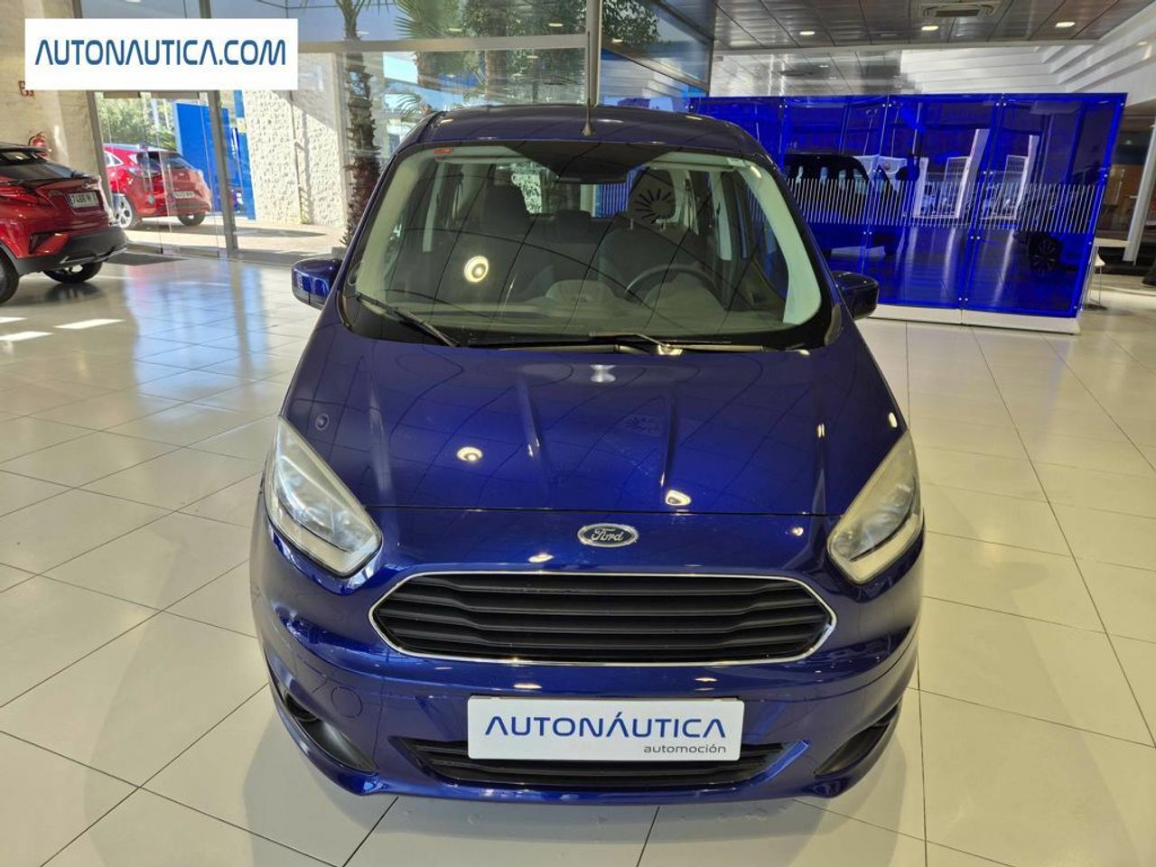 ford tourneo courier 2016 / foto grande (3)