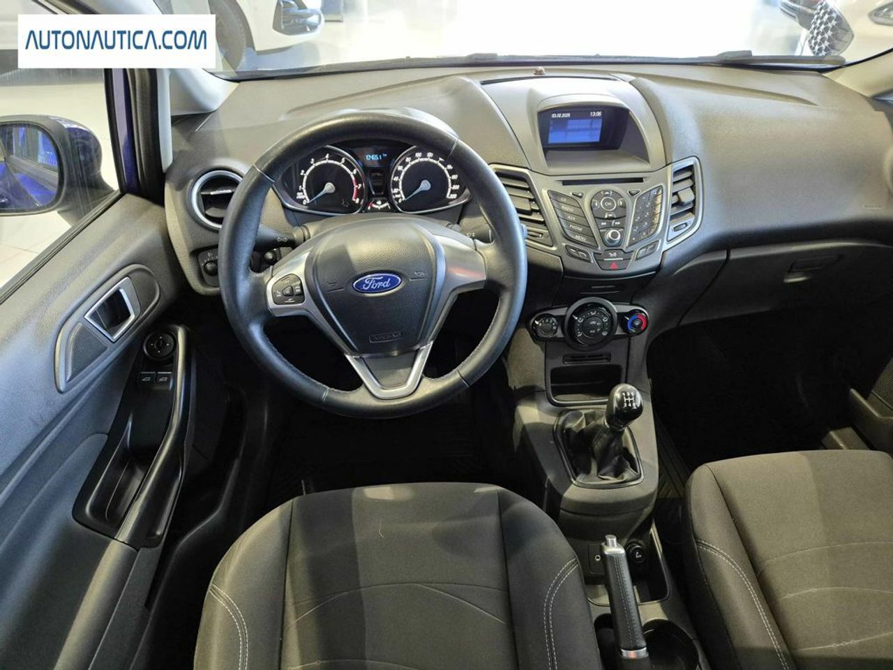 ford fiesta 2016 / foto grande (2)