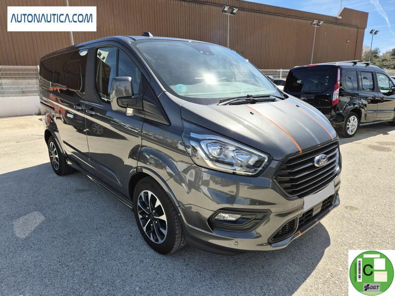 Ford  de segunda mano - ford tourneo custom 2023 /