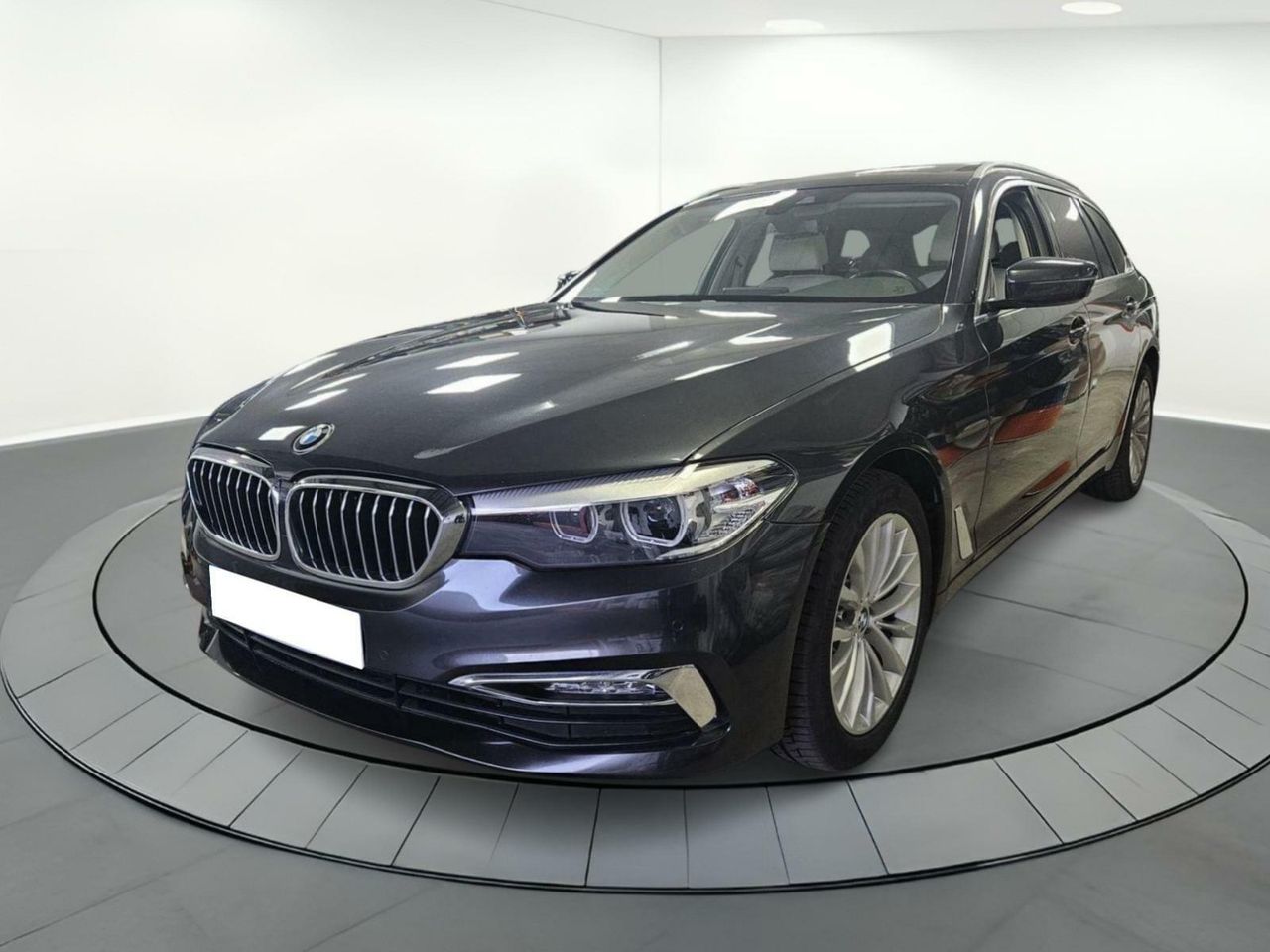 Kit antipinchazos  de segunda mano - bmw serie 5 2018 /