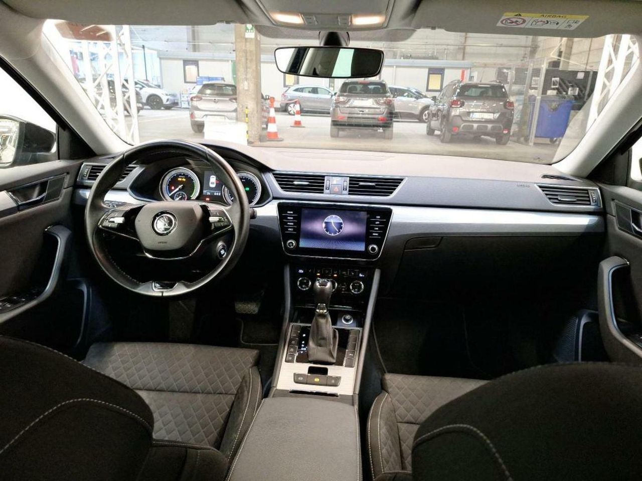 skoda superb 2021 / foto grande (3)
