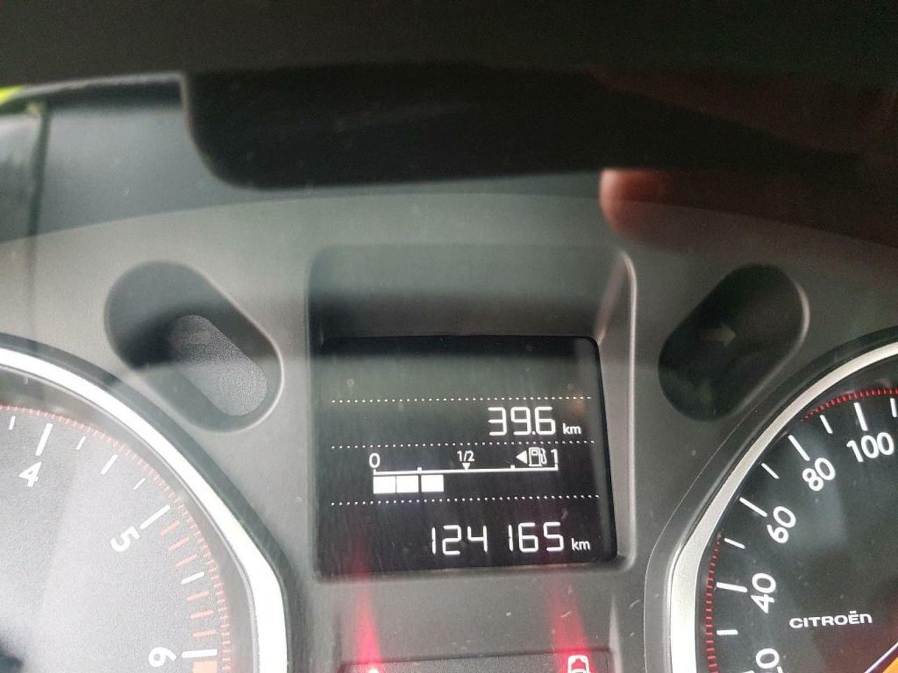 citroën c-elysée 2019 / foto grande (3)