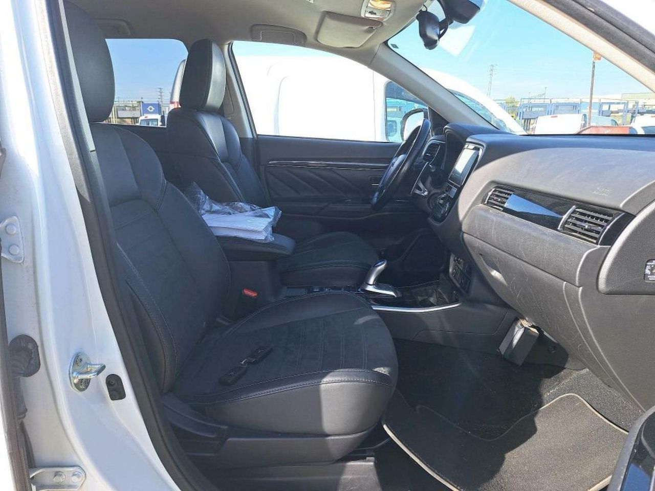 mitsubishi outlander 2019 / foto grande (3)