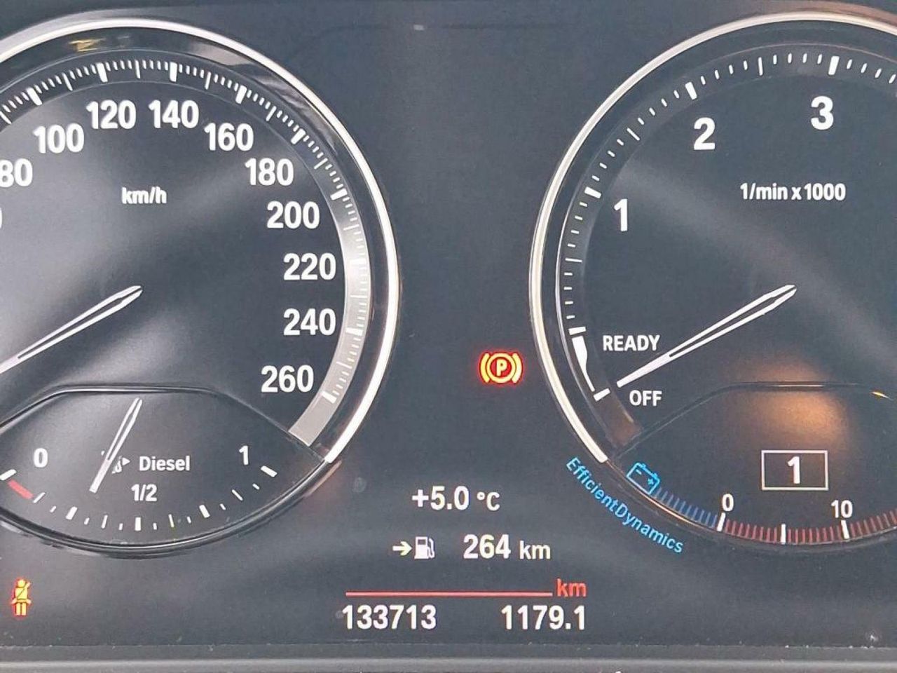 bmw serie 2 active tourer 2018 / foto grande (3)
