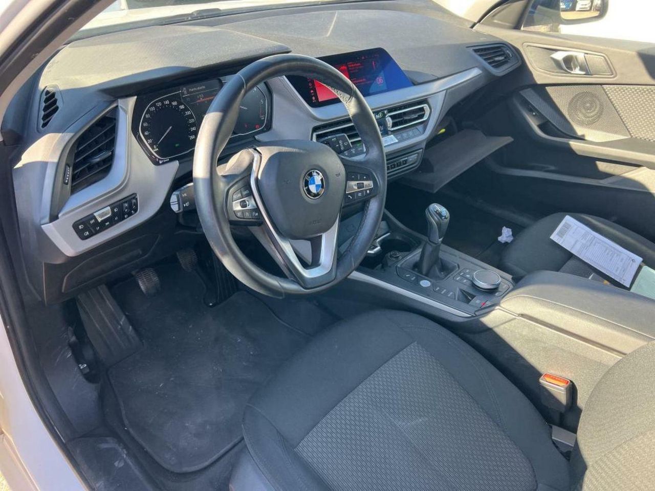 bmw serie 1 2021 / foto grande (3)