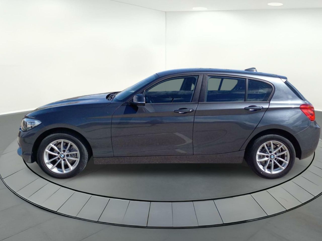 bmw serie 1 2018 / foto grande (3)
