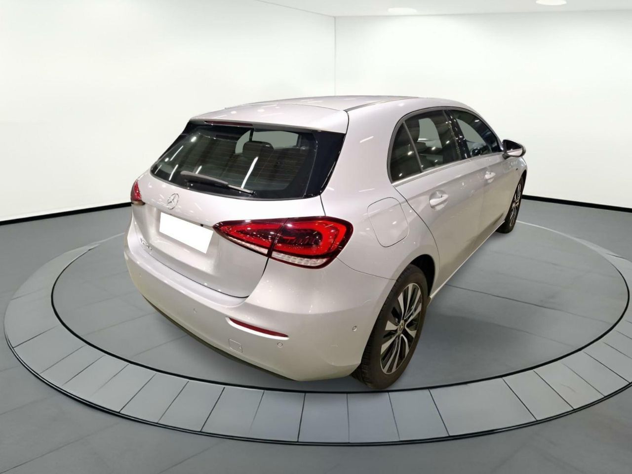 mercedes clase a 2021 / foto grande (2)