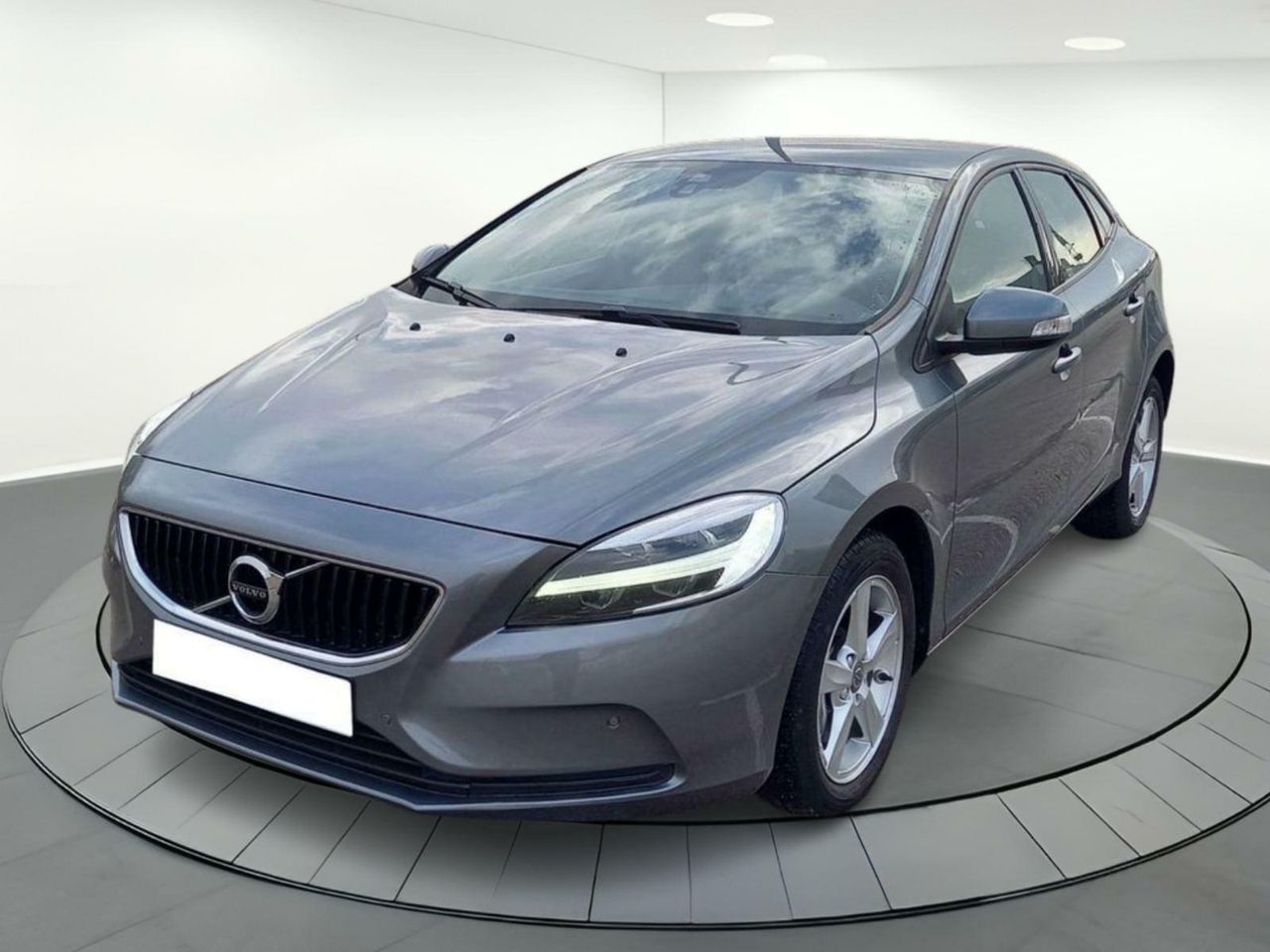 Volvo xc40 faros anti niebla  de segunda mano - volvo v40 2018 /