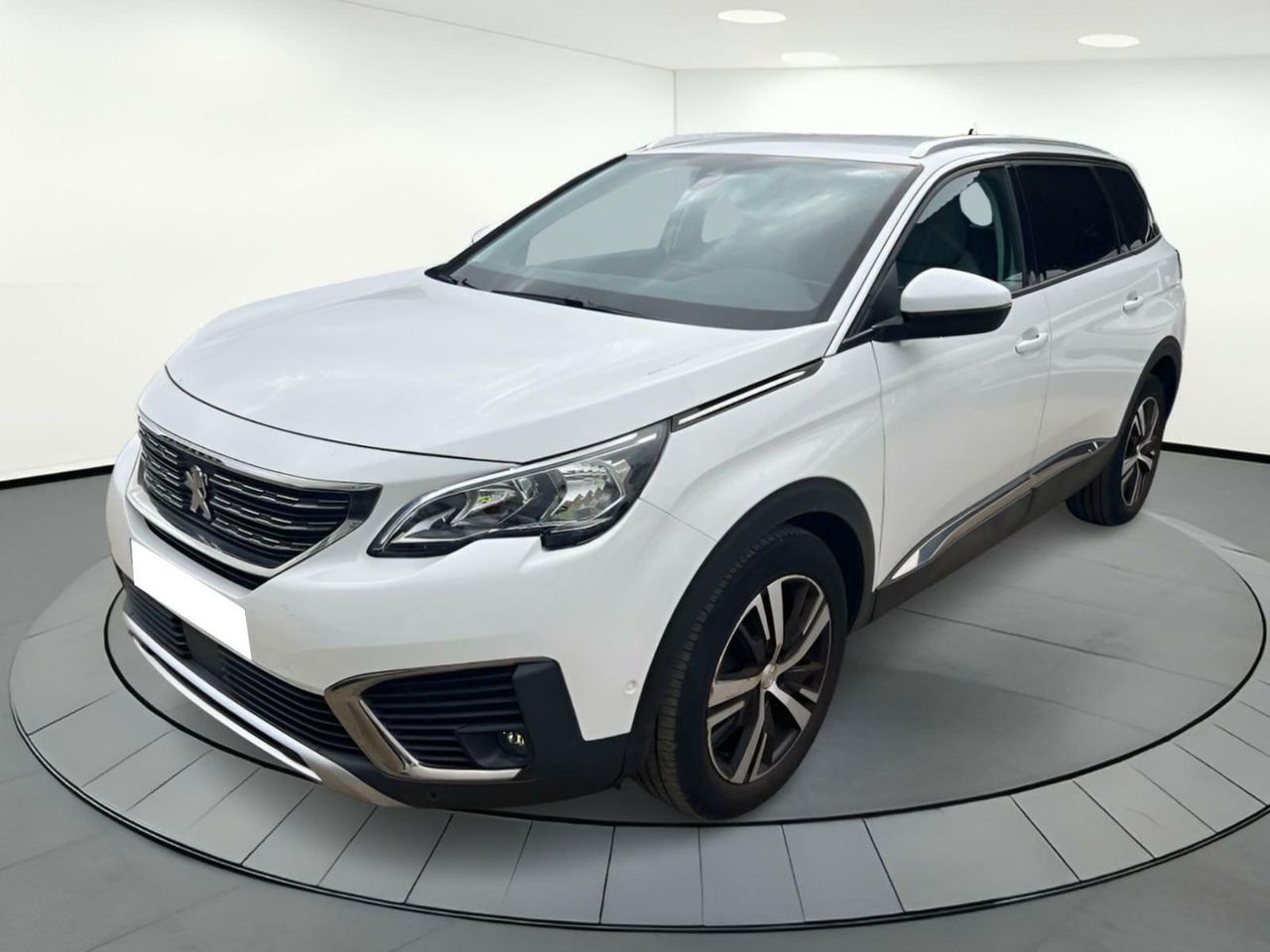 Peugeot 5008 blanco con 5 puertas  de segunda mano - peugeot 5008 2019 /