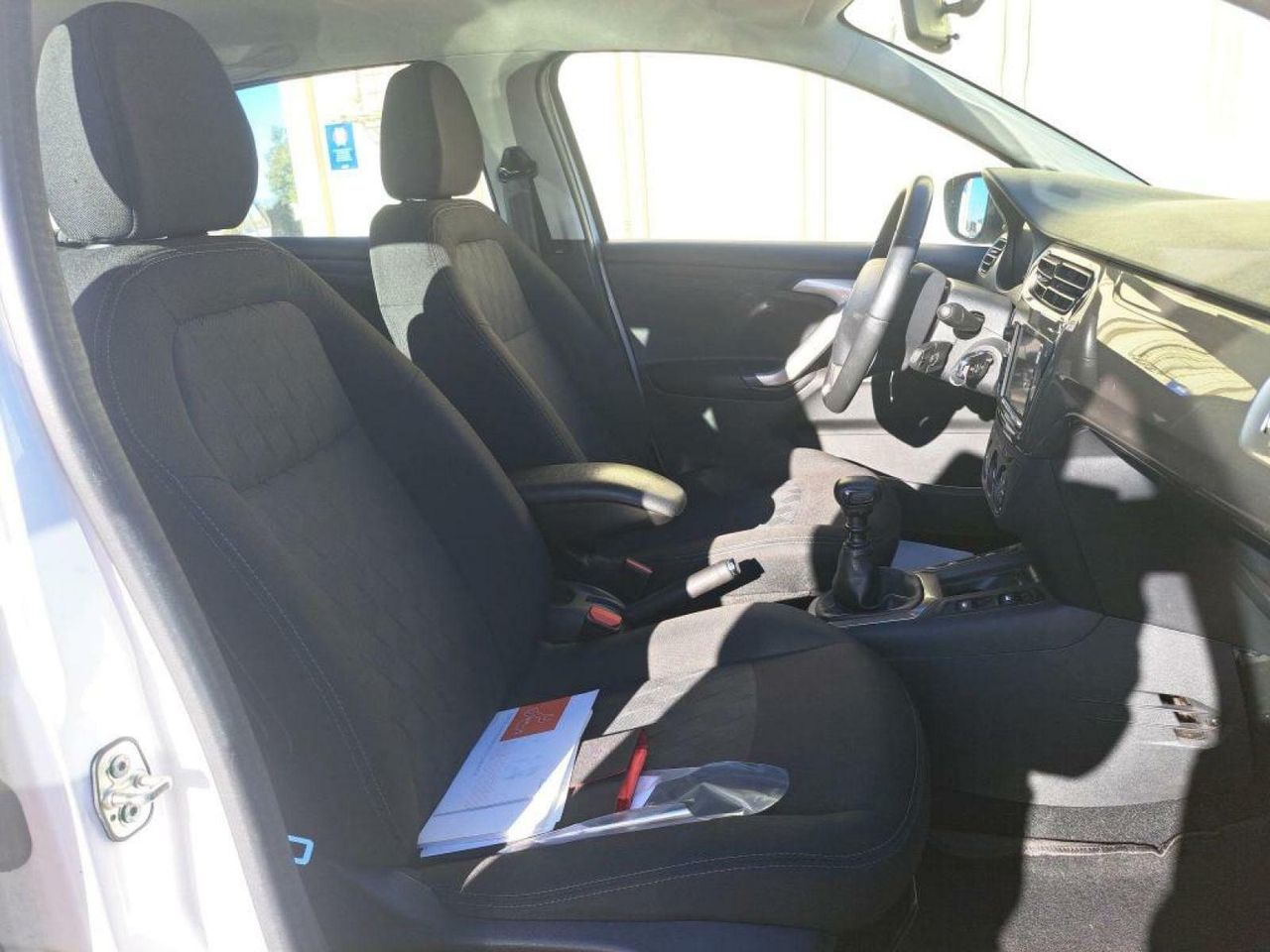 citroën c-elysée 2019 / foto grande (3)
