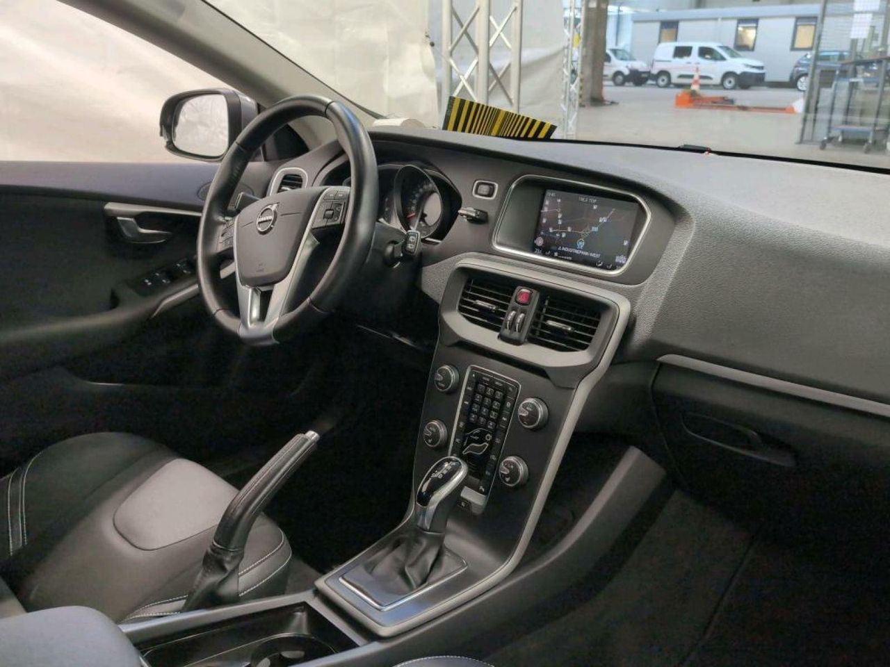 volvo v40 2018 / foto grande (3)