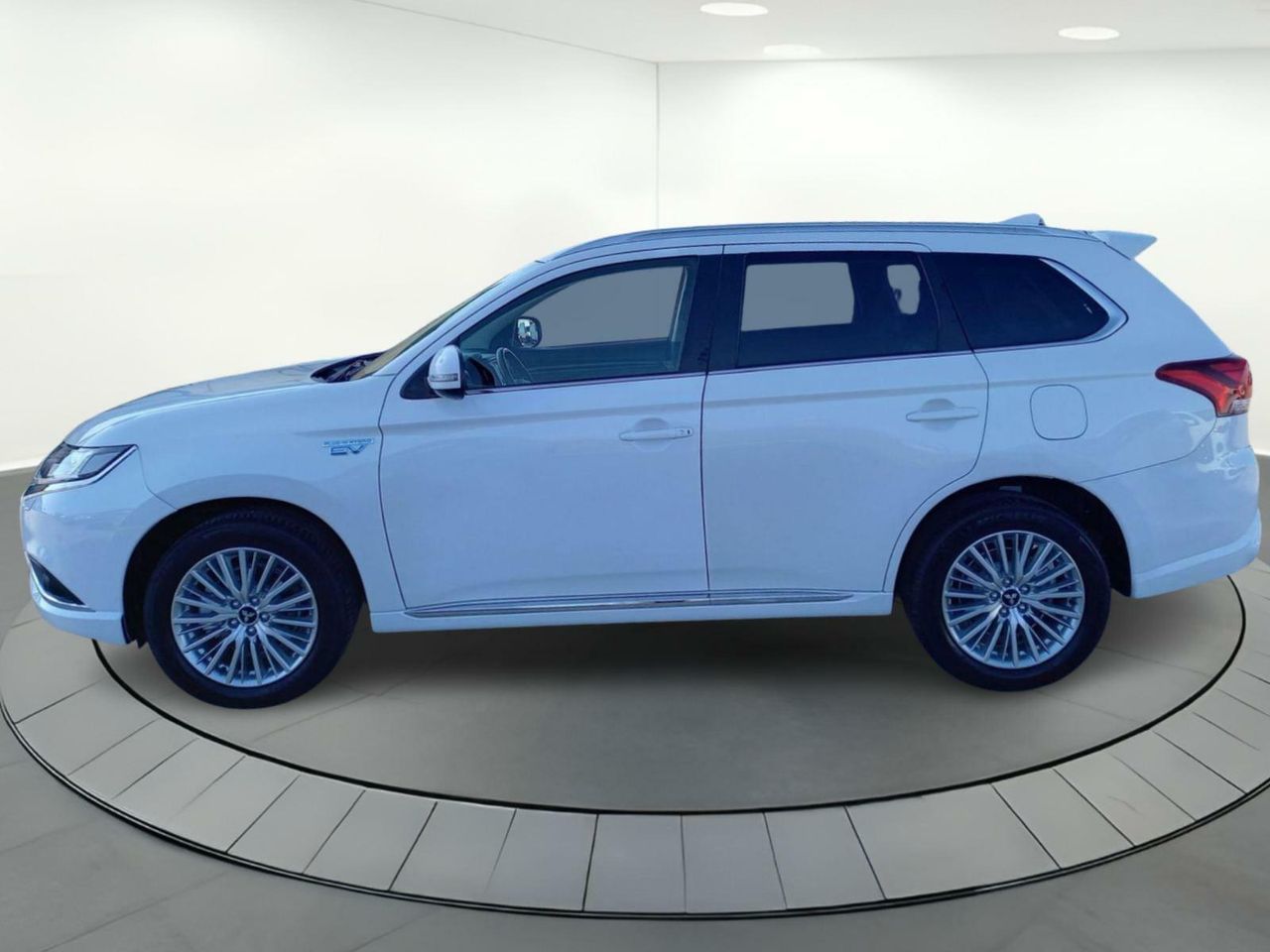 mitsubishi outlander 2019 / foto grande (3)