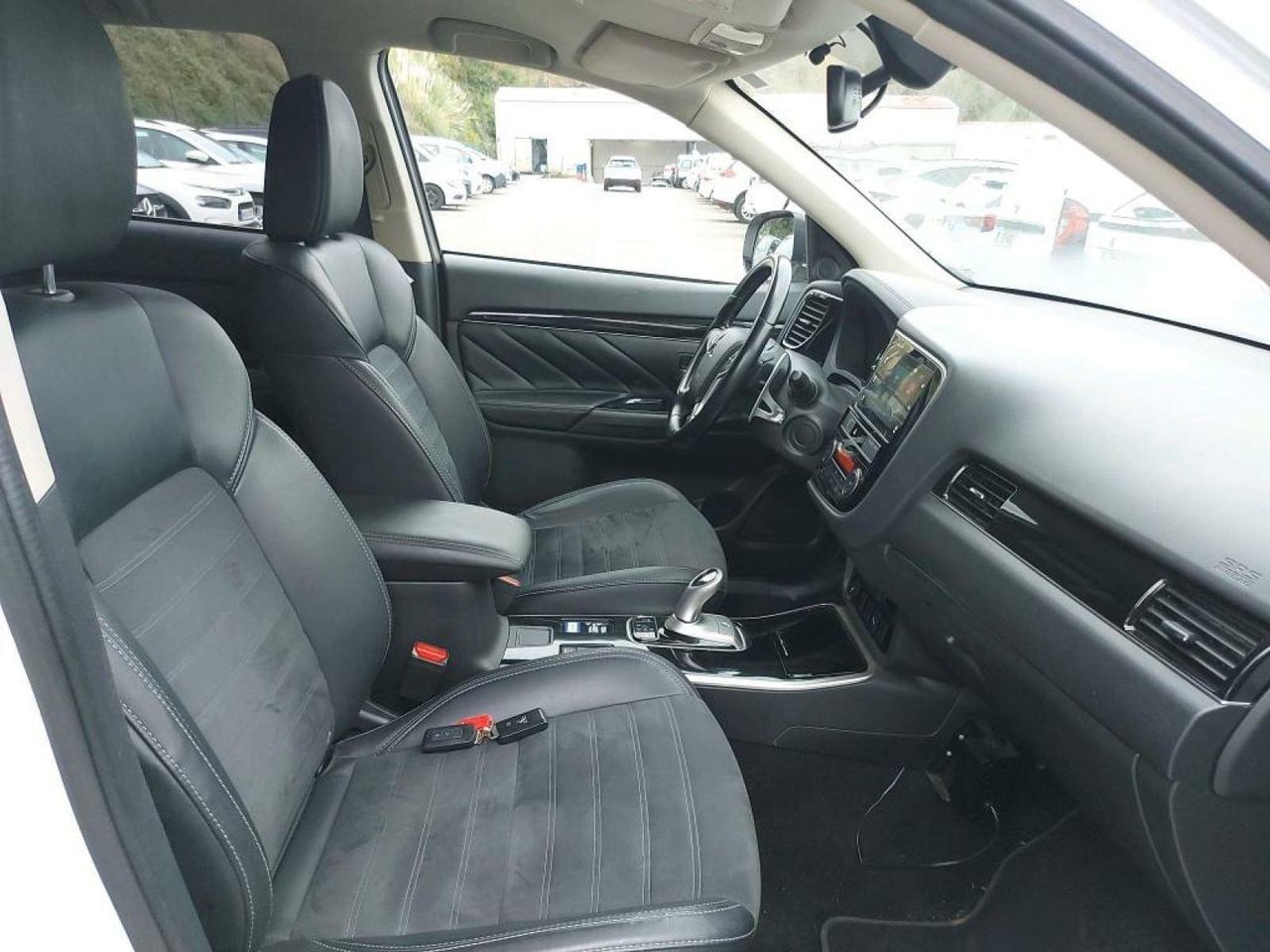 mitsubishi outlander 2019 / foto grande (3)