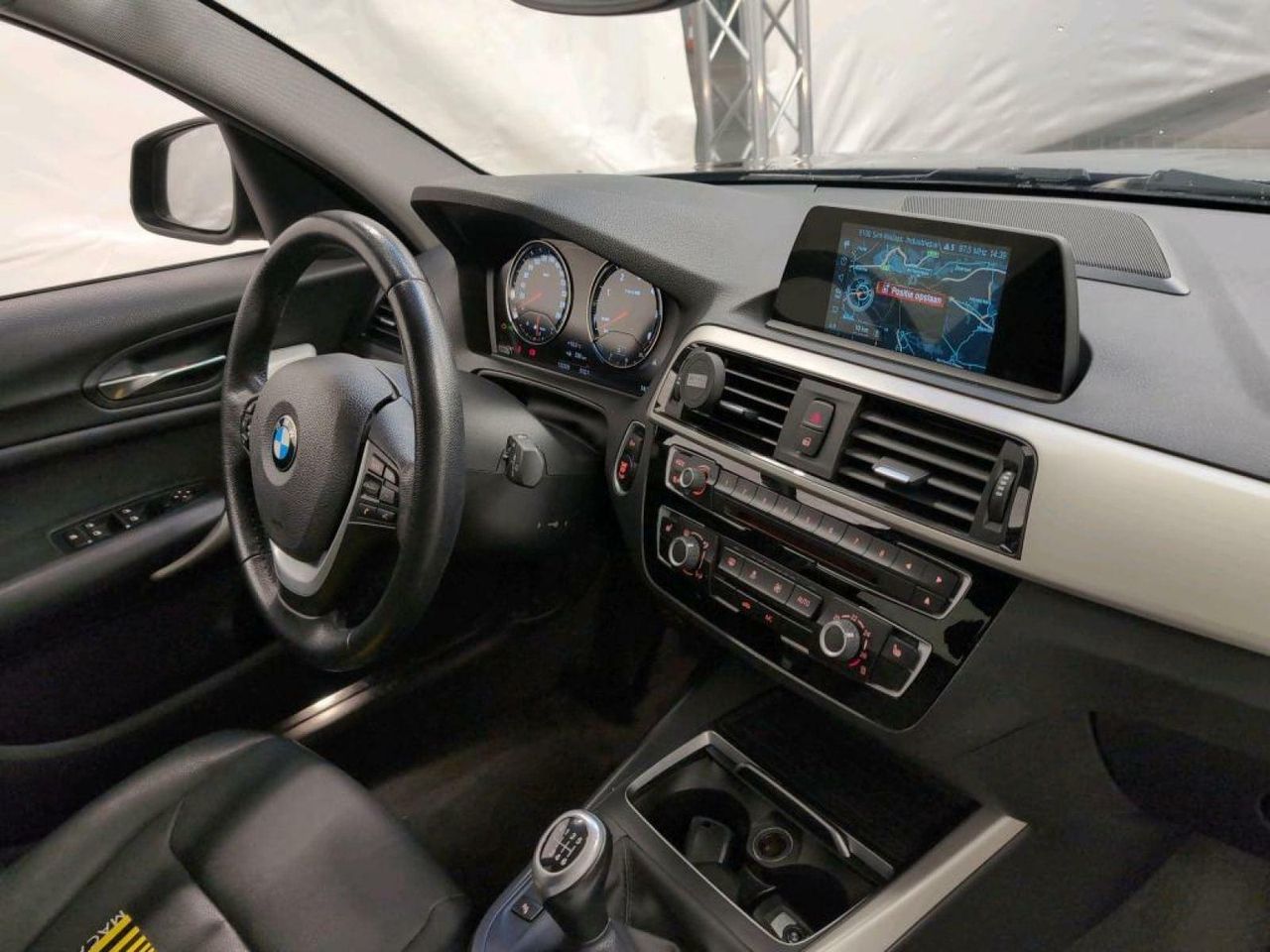 bmw serie 1 2019 / foto grande (3)