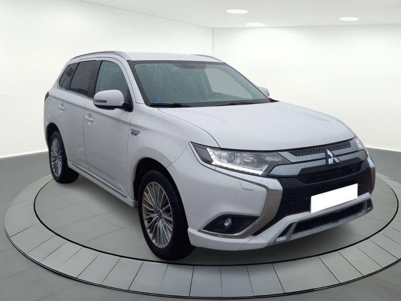 mitsubishi outlander 2019 / foto grande (2)