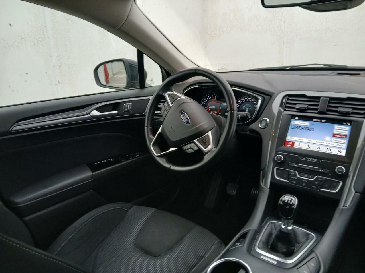 ford mondeo 2019 / foto grande (3)