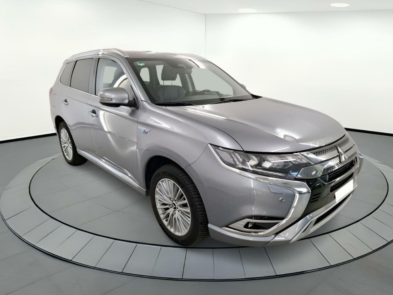 mitsubishi outlander 2019 / foto grande (2)