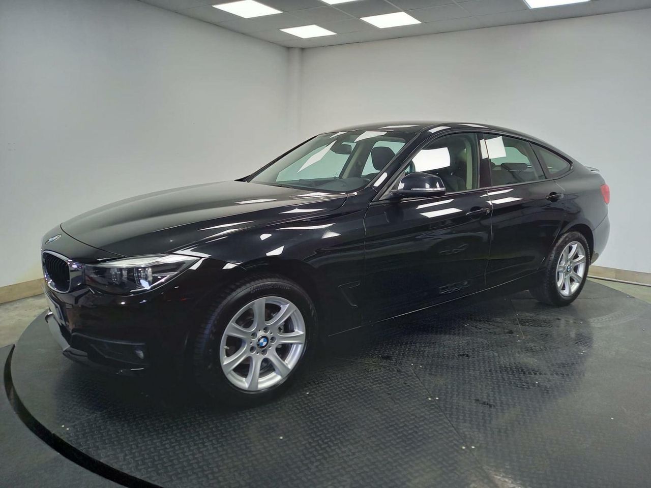 bmw serie 3 gran turismo 2019 /