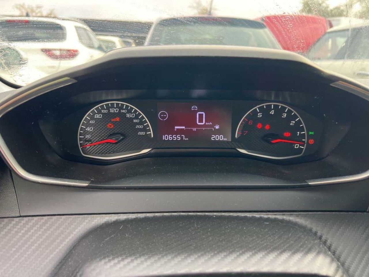 peugeot 208 2021 / foto grande (2)