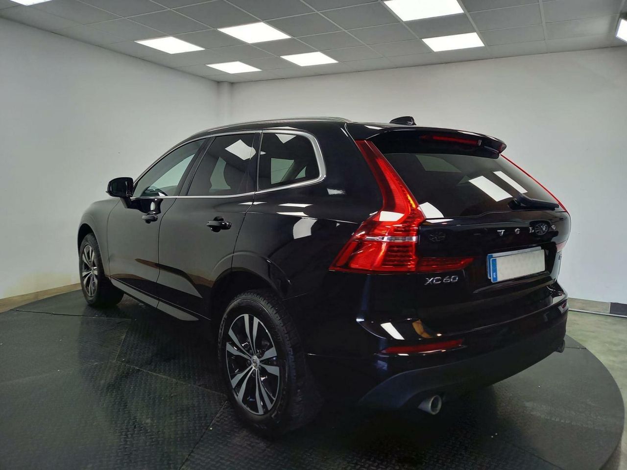 VOLVO XC60 2.0 D3 MOMENTUM PRO ADBLUE - foto 6