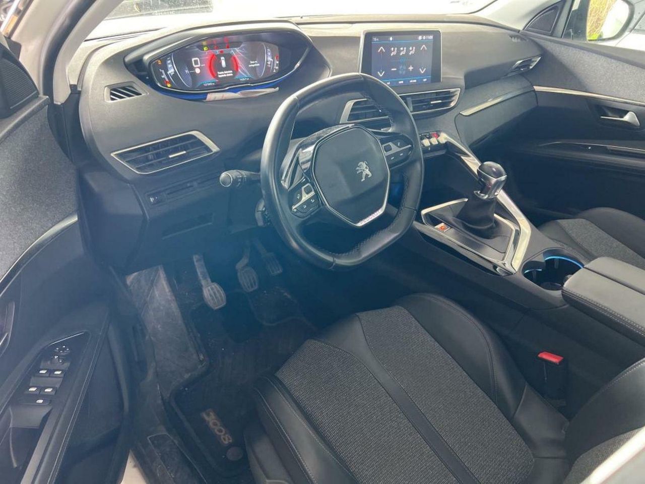 peugeot 3008 2020 / foto grande (2)