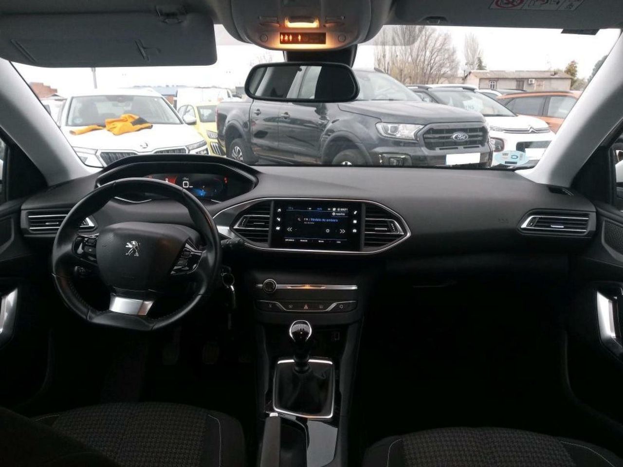 peugeot 308 2021 / foto grande (3)