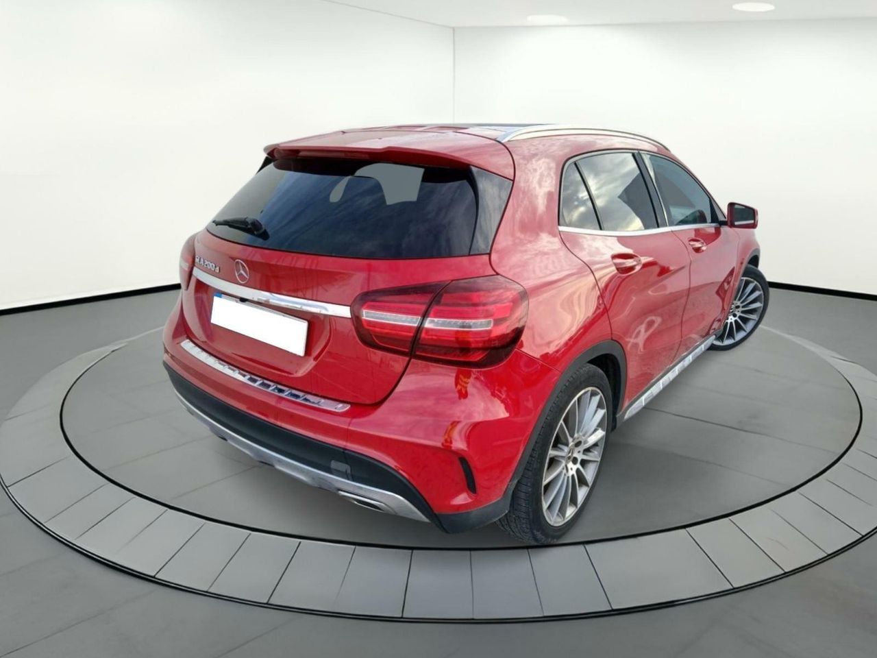 mercedes gla 2018 / foto grande (2)