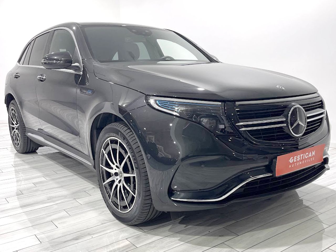 mercedes eqc 2021 / foto grande (2)