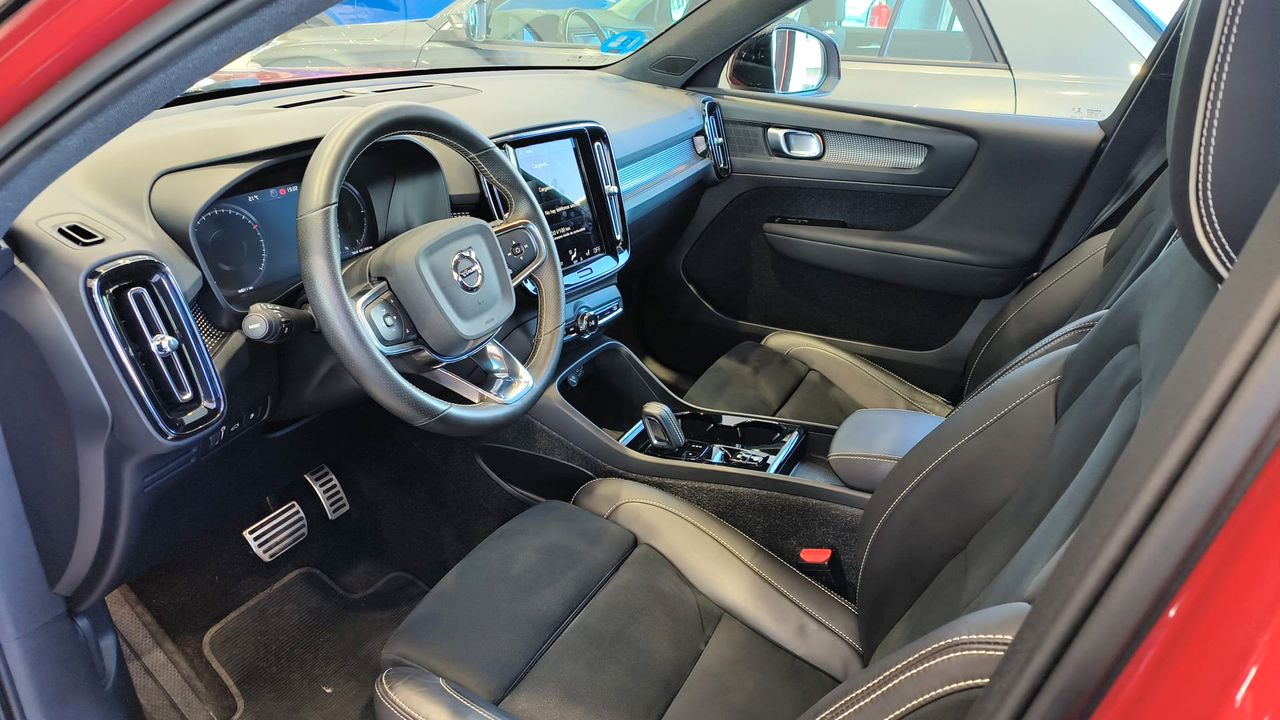 volvo xc40 2021 / foto grande (3)