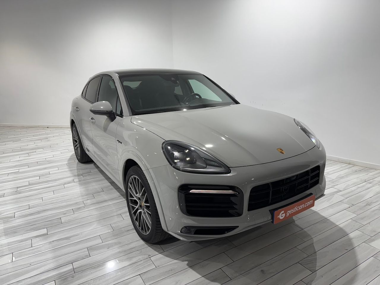 porsche cayenne 2023 / foto grande (2)