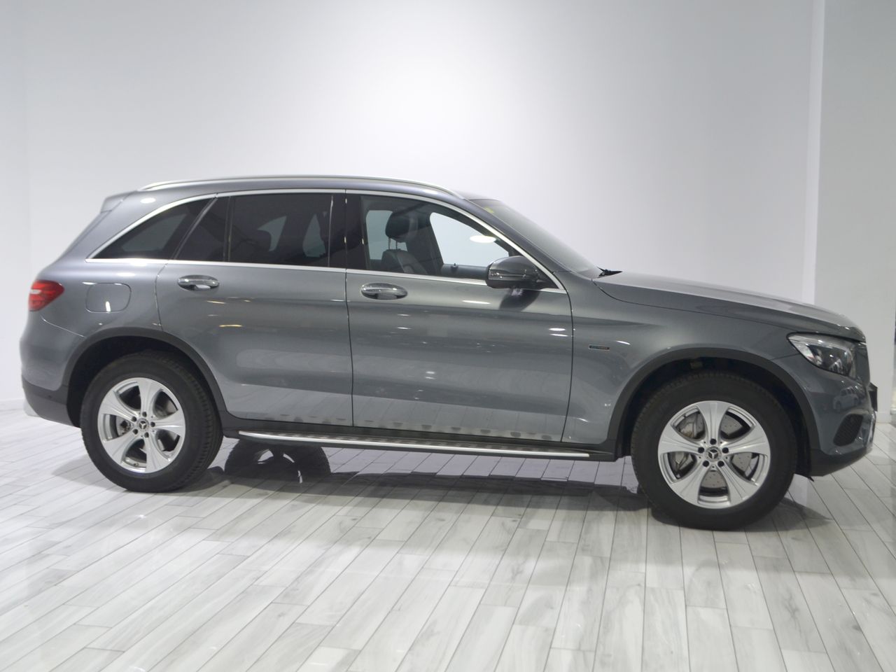 mercedes clase glc 2018 / foto grande (3)