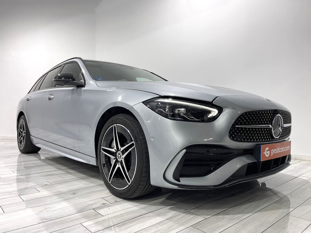 mercedes clase c 2023 / foto grande (2)