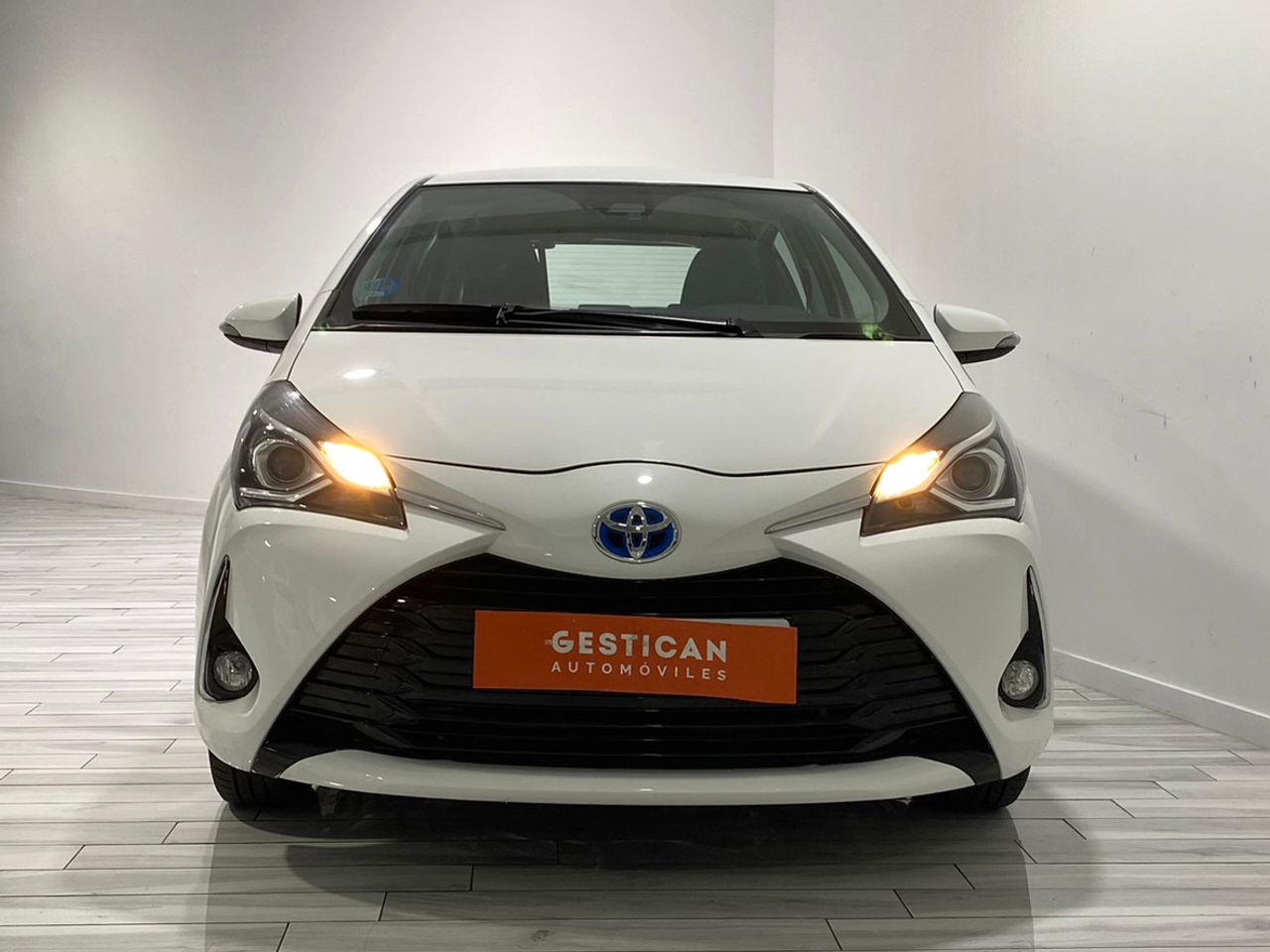 toyota yaris 2020 / foto grande (3)
