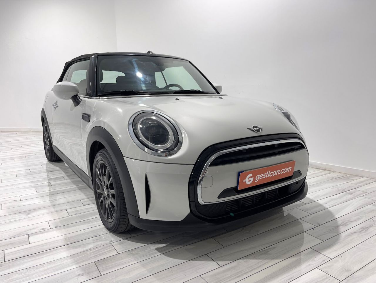 mini mini 2021 / foto grande (2)