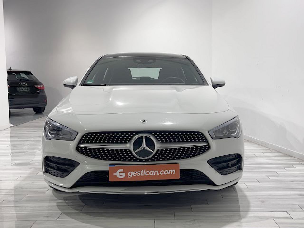 mercedes cla 2023 / foto grande (2)