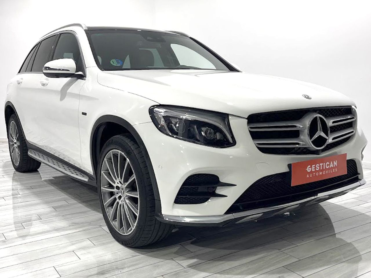 mercedes clase glc 2018 / foto grande (2)