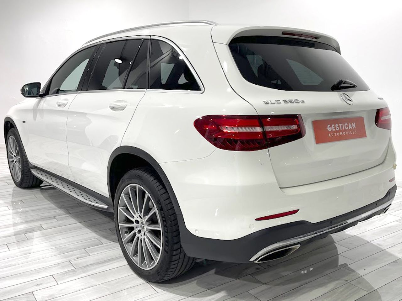 mercedes clase glc 2018 / foto grande (3)