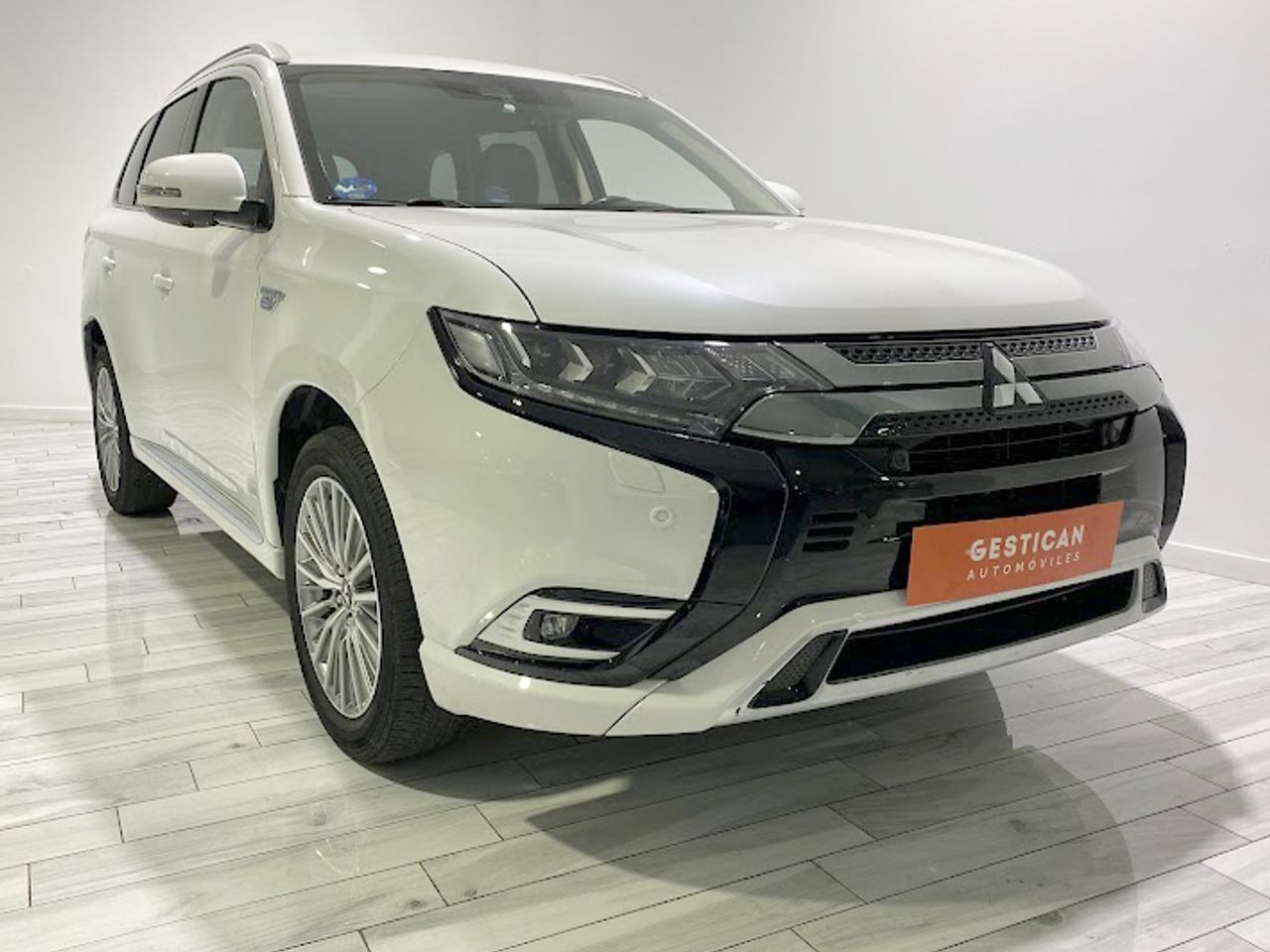 mitsubishi outlander 2020 / foto grande (2)