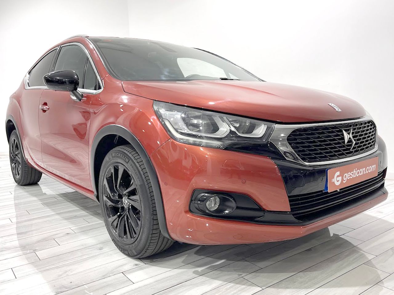 ds ds 4 2018 / foto grande (2)
