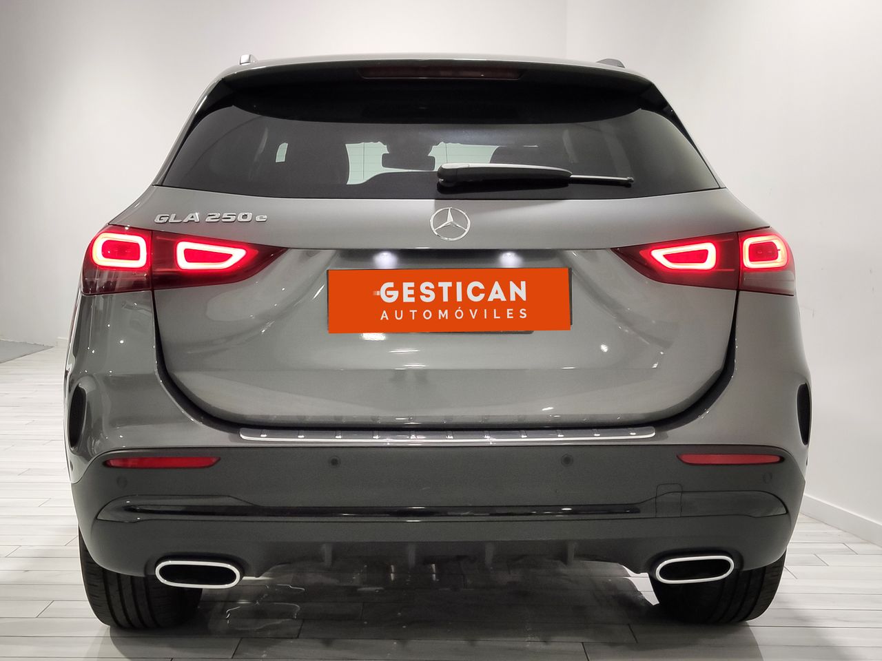 mercedes gla 2021 / foto grande (2)