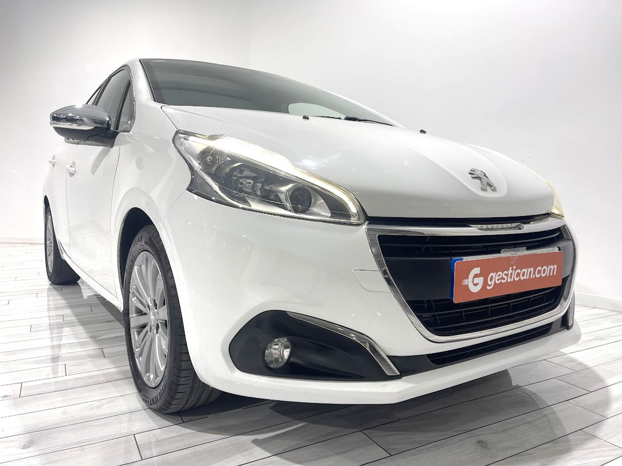 peugeot 208 2018 / foto grande (2)