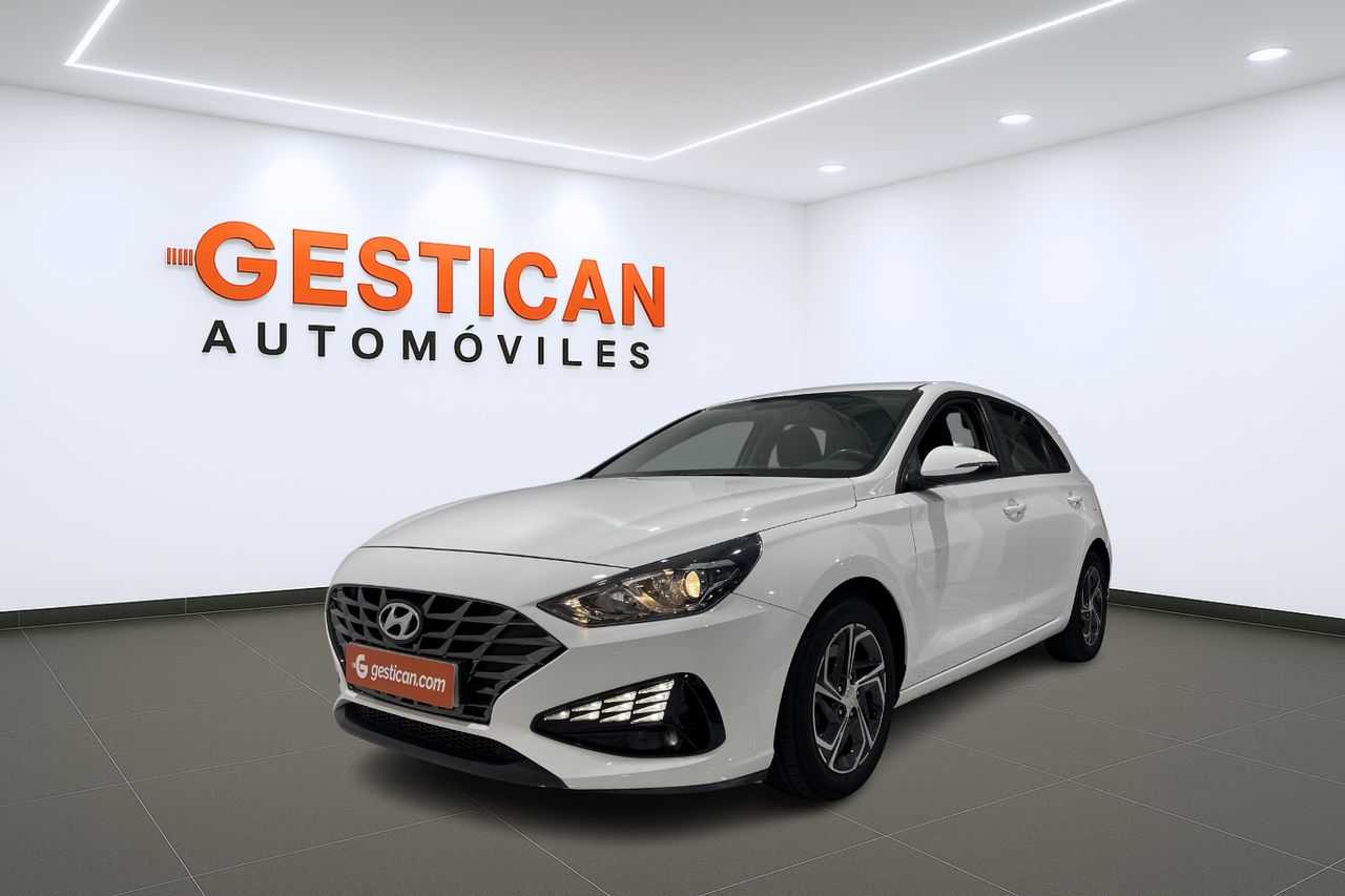 hyundai i30 2022 /