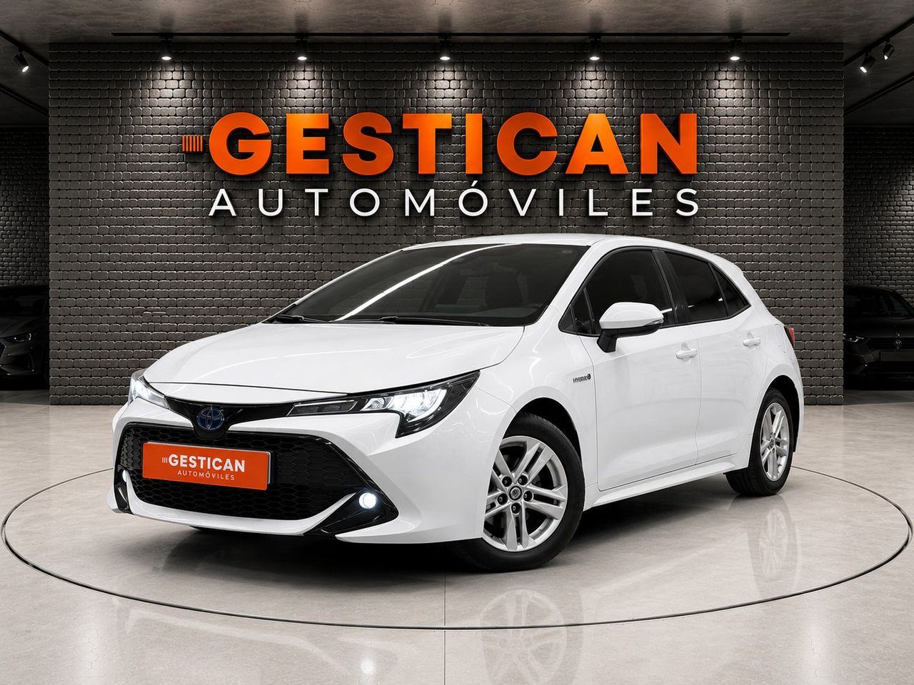 Toyota Corolla 1.8 125H ACTIVE TECH E-CVT TOU SPORT